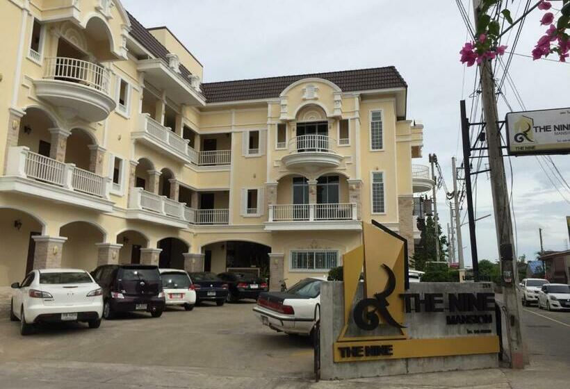 בית מלון כפרי The Nine Mansion