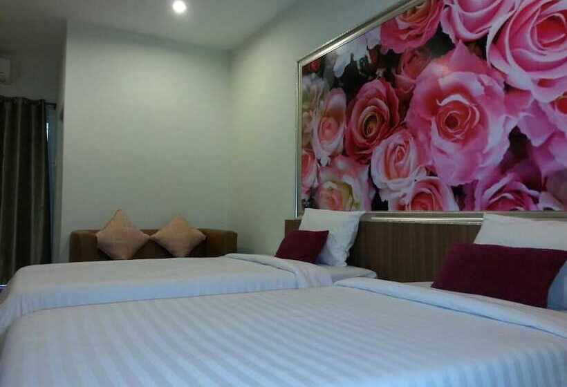 בית מלון כפרי The Nine Mansion