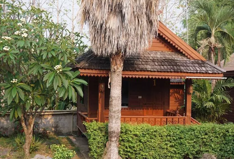 هتل The Northern View