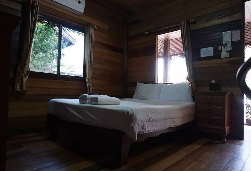 هتل The Northern View