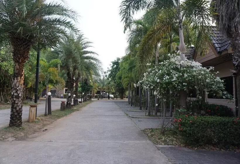 هتل The Northern View