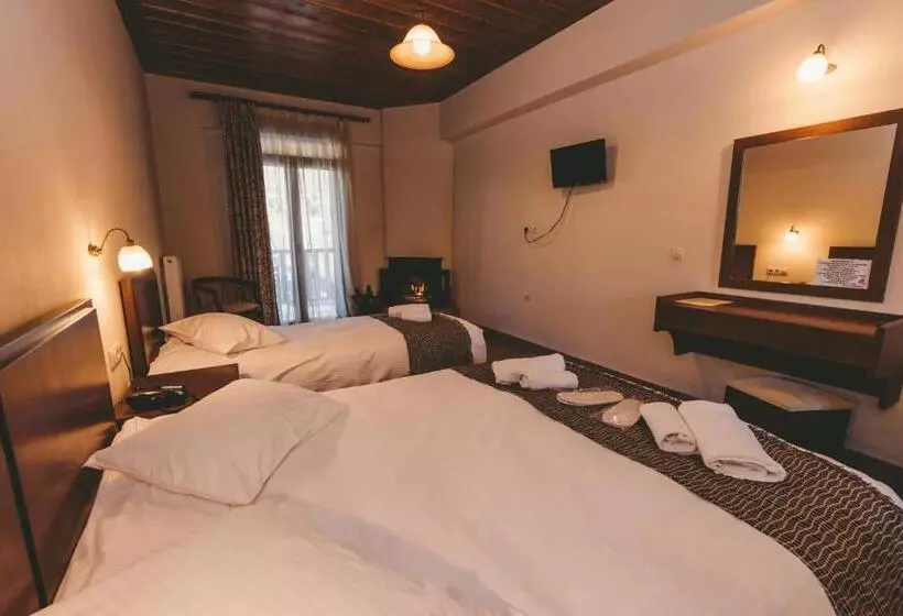 Hotelli Thea Mainalou