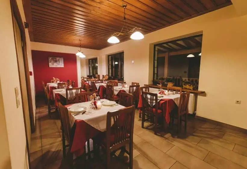 Hotelli Thea Mainalou