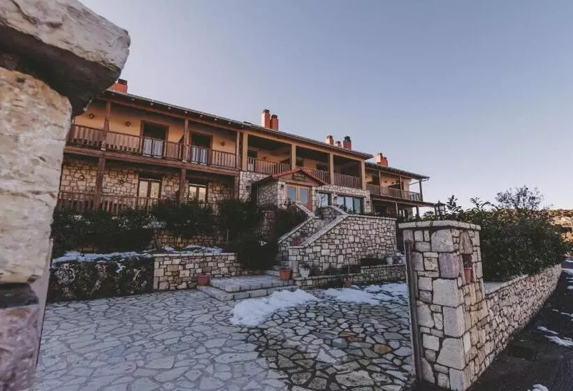 Hotelli Thea Mainalou