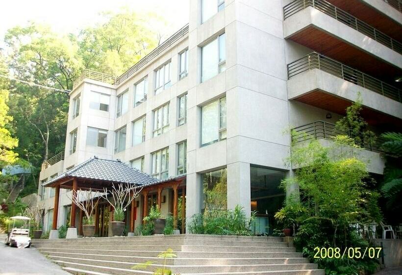 هتل Tsauing Spa Vacation