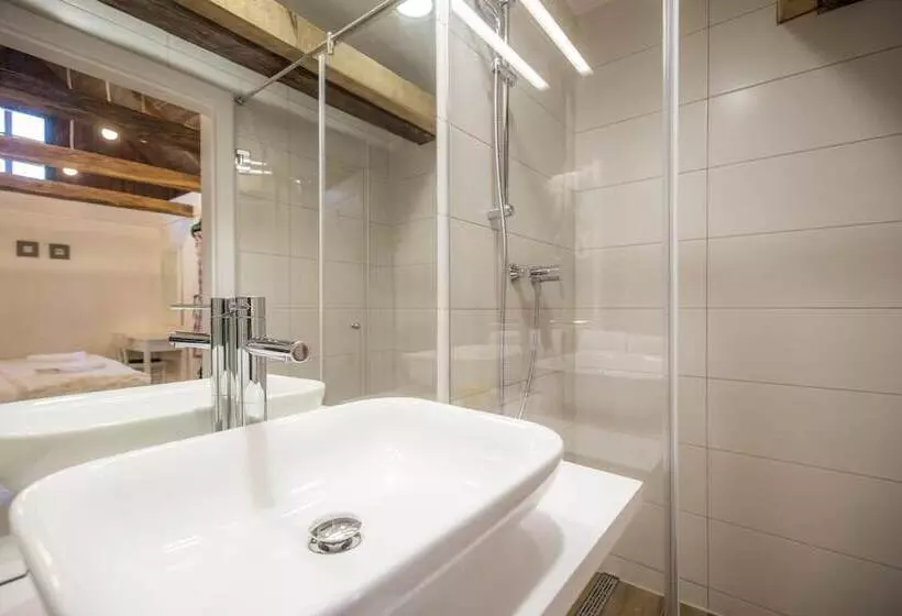 ホテル Pension Vuglec Breg