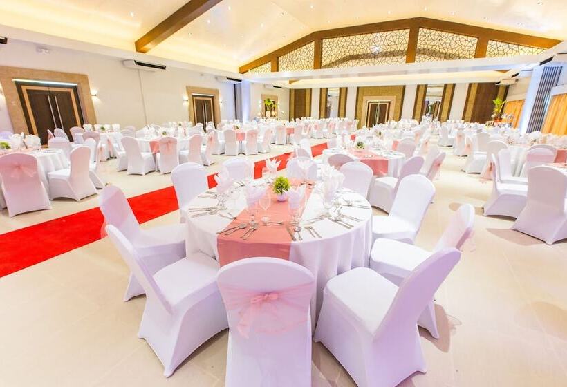 Solina Beach & Nature Resort