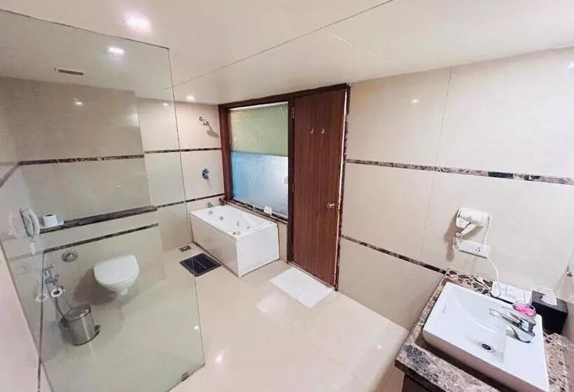 Boulevard 9 Luxury Resort & Spa