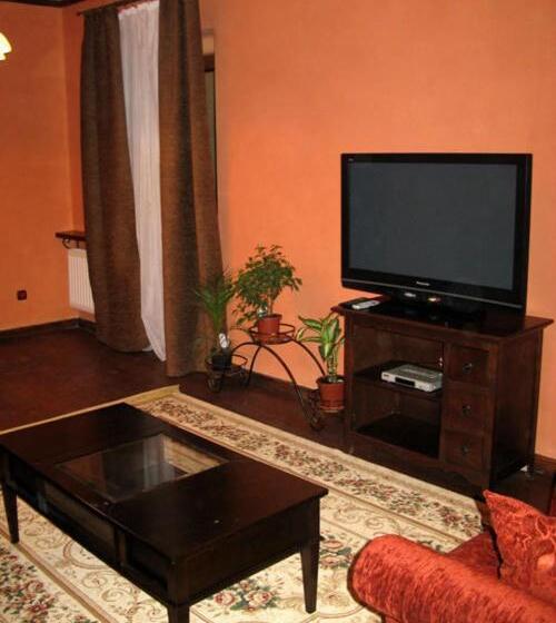 بنسيون Gnizdo Golubky