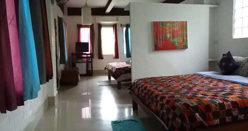 فندق Banthorphan Resort