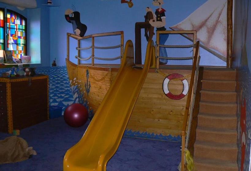 Отель Tanecnica