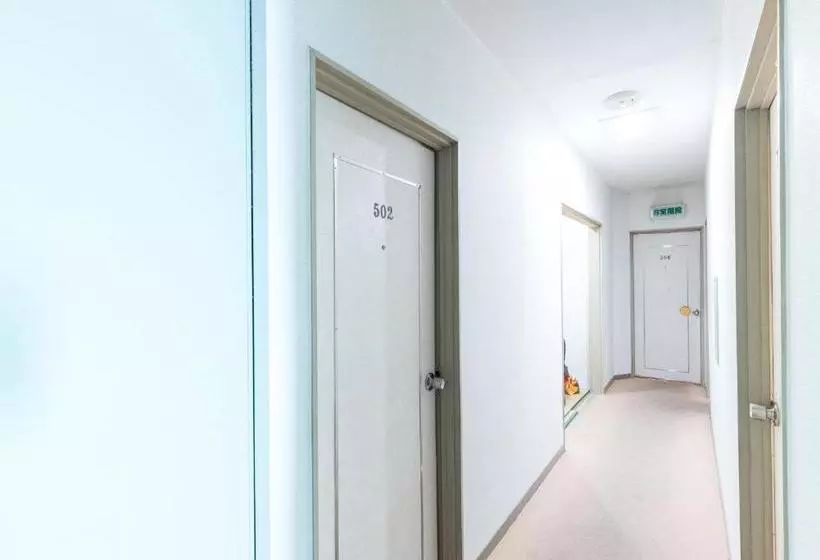 Green Business Hotel By Oyo Rooms