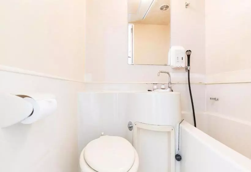 Green Business Hotel By Oyo Rooms