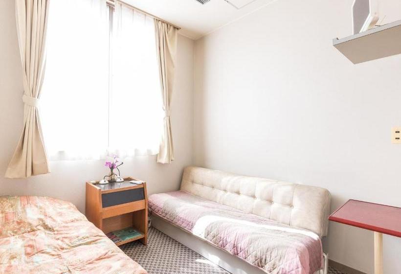 Green Business Hotel By Oyo Rooms