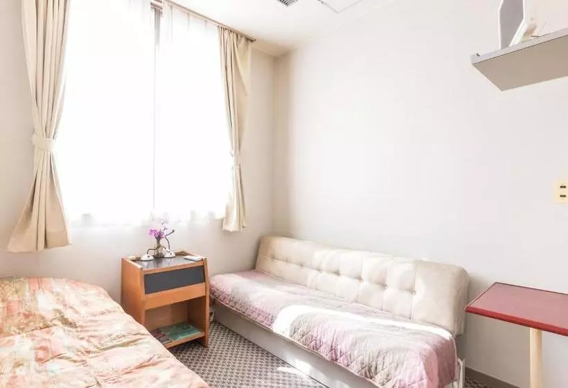 Green Business Hotel By Oyo Rooms