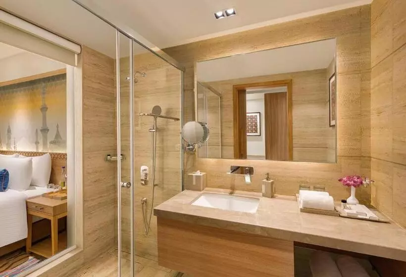 Hotelli Bellevue Sarovar Premiere Junagadh