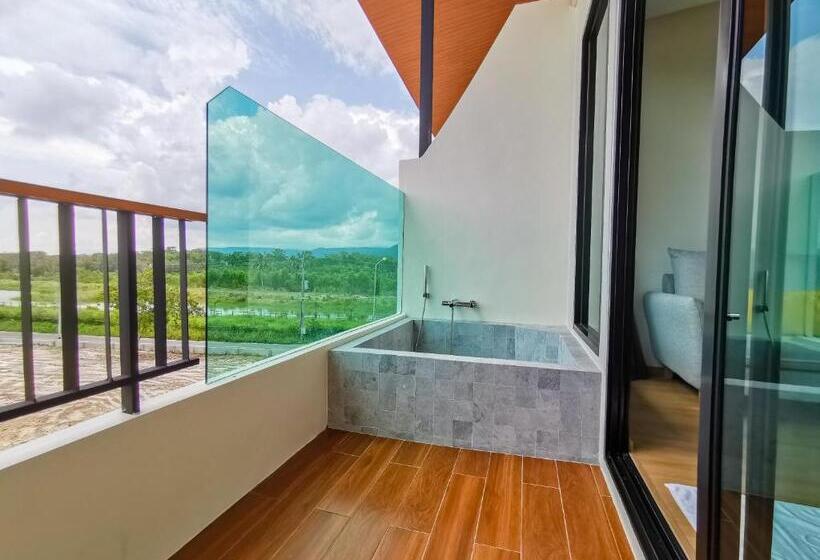 فندق De Veranio Resort