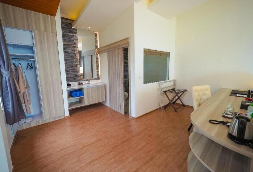 فندق De Veranio Resort