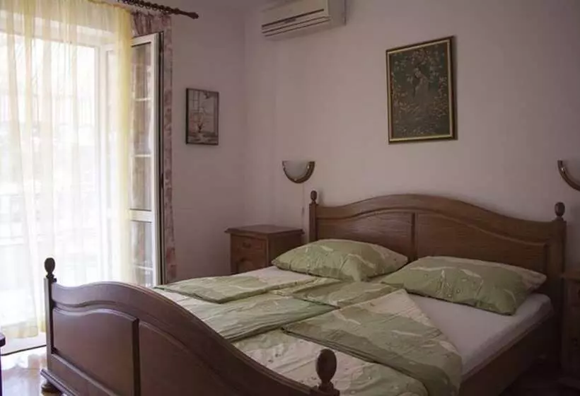 ペンション Apartments And Rooms Pende