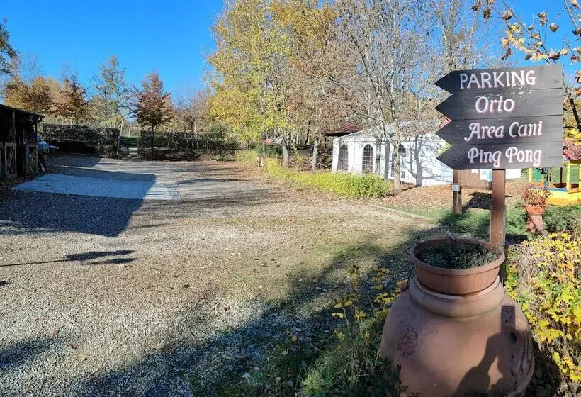 Residenssi Borgo Caiano Country Inn