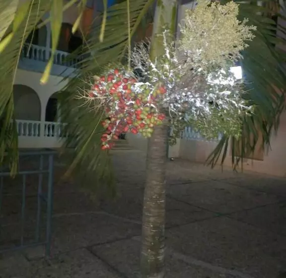 Lomakeskus Jackson Guesthouse Anomabo