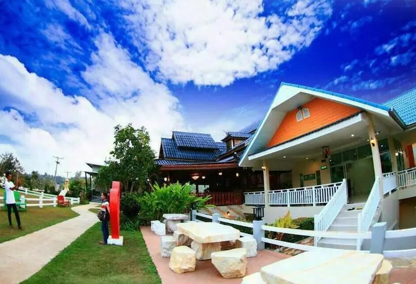 Hotelli Sangkla Resort