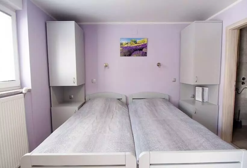 Majatalo Apartments And Rooms Pavek