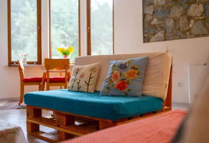 ペンション Lermont Guest House