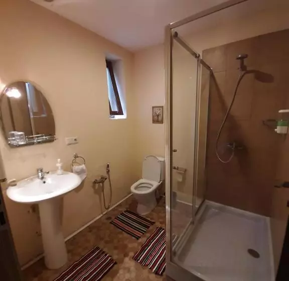 ペンション Lermont Guest House