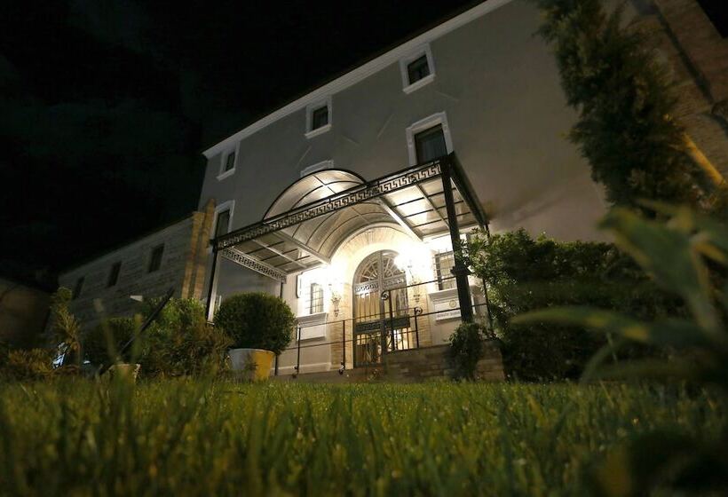 منتجع Borgo Pilotti Hotel & Restaurant