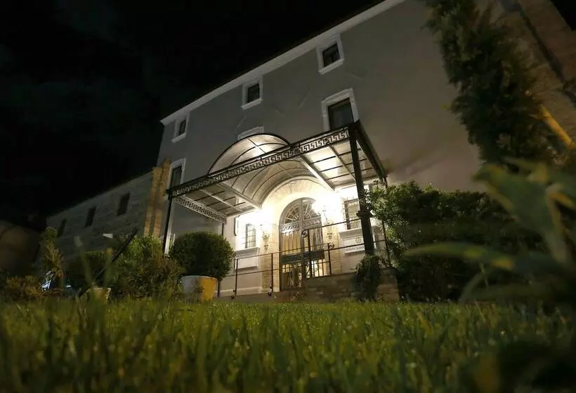 Lomakeskus Borgo Pilotti Hotel & Restaurant