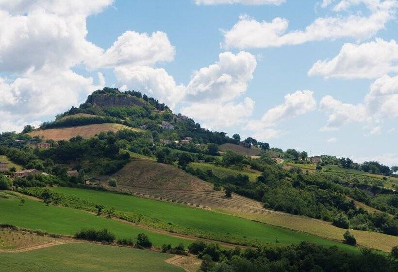 منتجع Borgo Pilotti Hotel & Restaurant