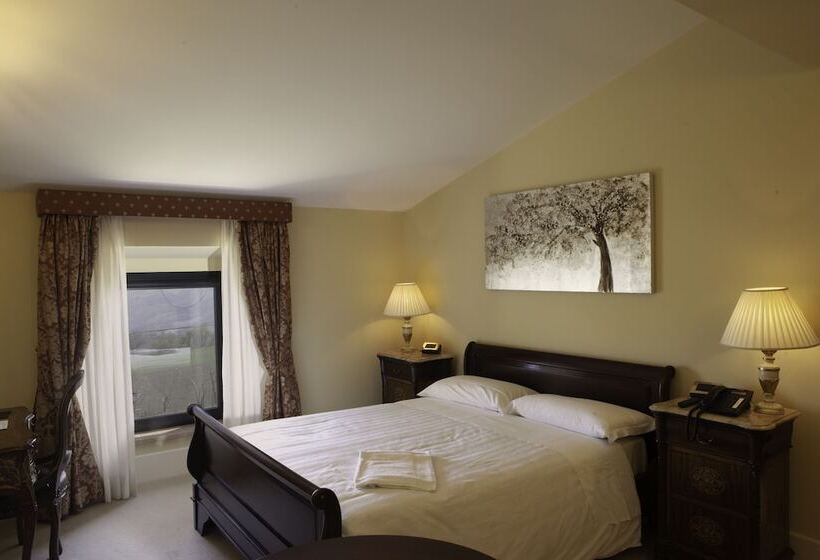 منتجع Borgo Pilotti Hotel & Restaurant