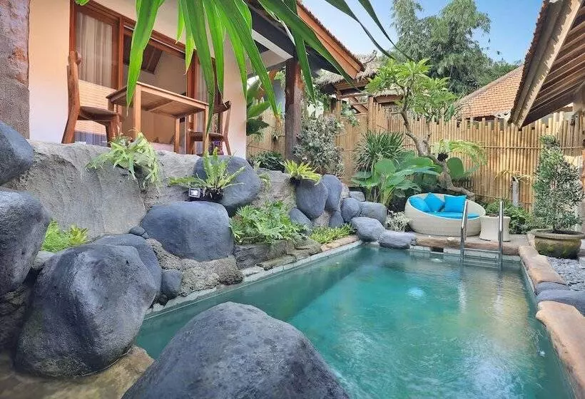 ホテル Batu Agung Villas