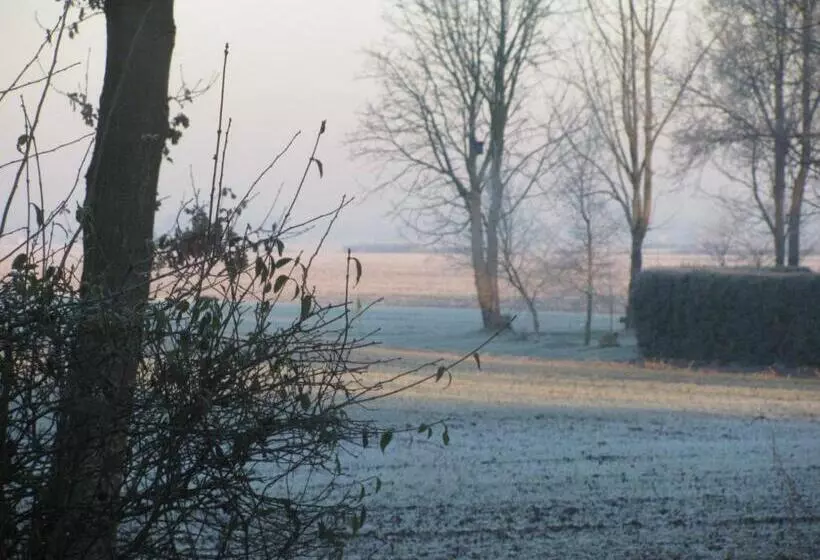 Retkeilymaja Rustherberg