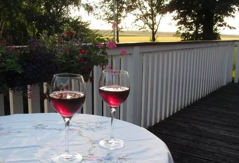 Retkeilymaja Rustherberg