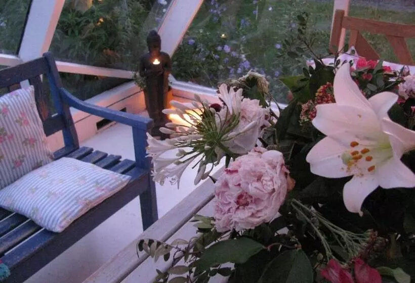 Retkeilymaja Rustherberg