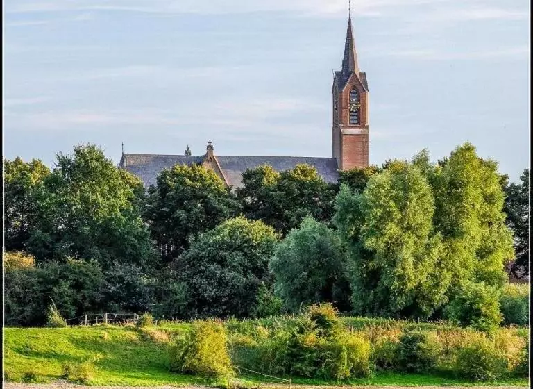 ベッドアンドブレックファースト Het Hart Van Alem