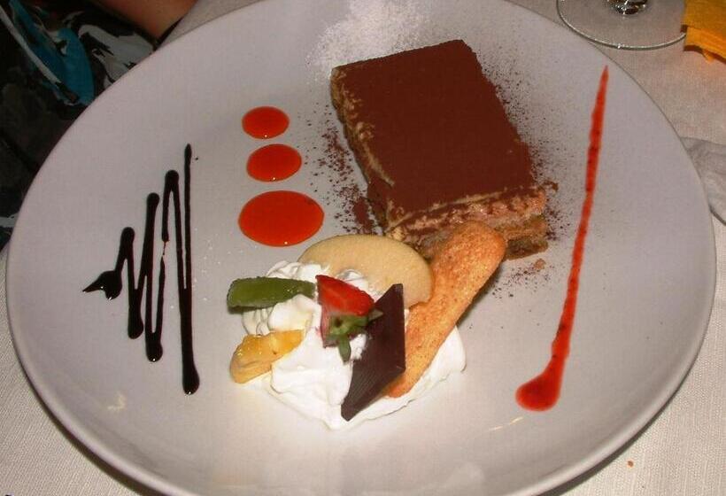 住宿加早餐  La Casa Degli Angeli   Agli Angeli Ristorante Pizzeria