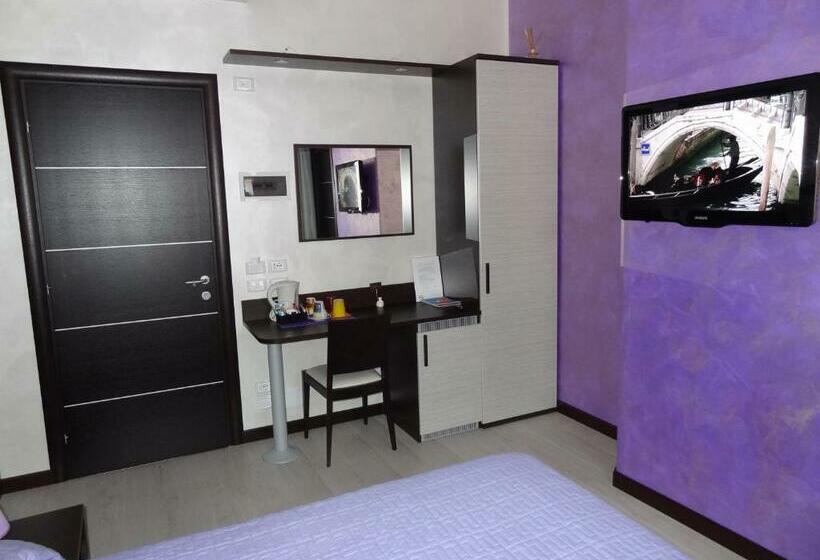 住宿加早餐  La Casa Degli Angeli   Agli Angeli Ristorante Pizzeria