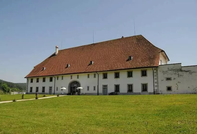 ホテル Centre De Sornetan