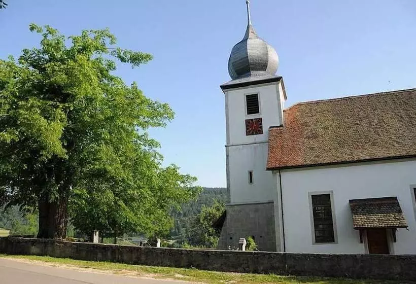 ホテル Centre De Sornetan