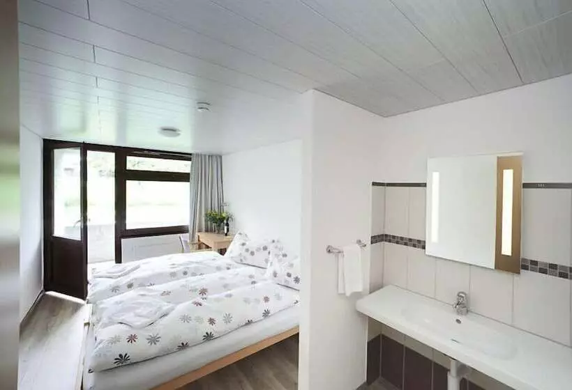 ホテル Centre De Sornetan