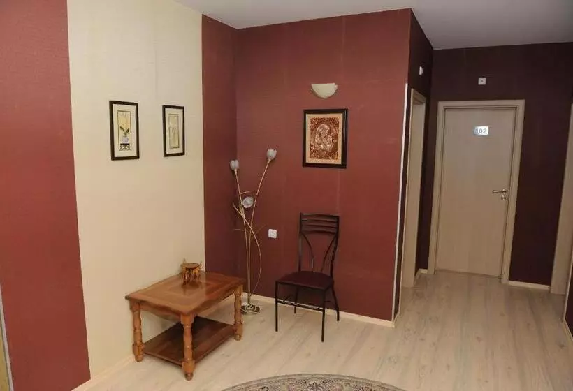 Hotelli Complex Racic