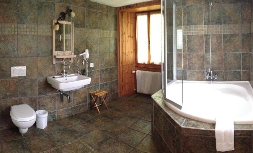 Отель De La Sage