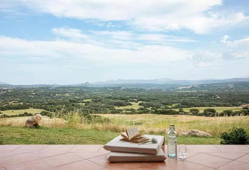 هتل Locanda Rurale Lu Salconi