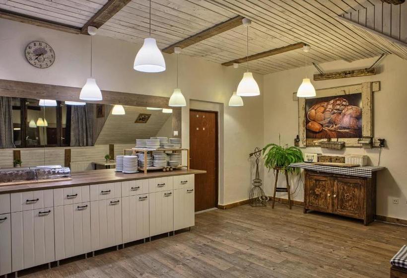 ホテル Zerrenpach