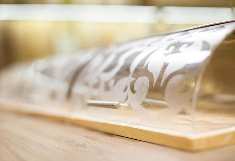 ホテル Zerrenpach