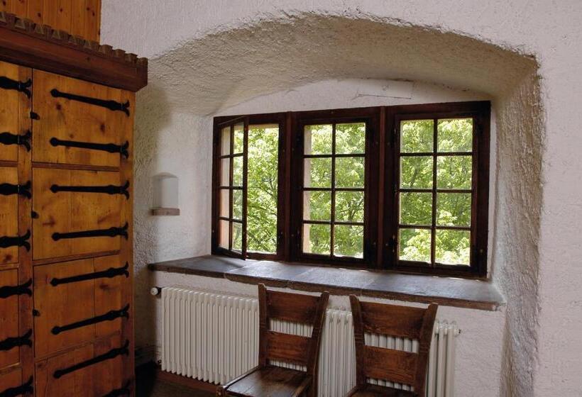 Mariastein Rotberg Youth Hostel