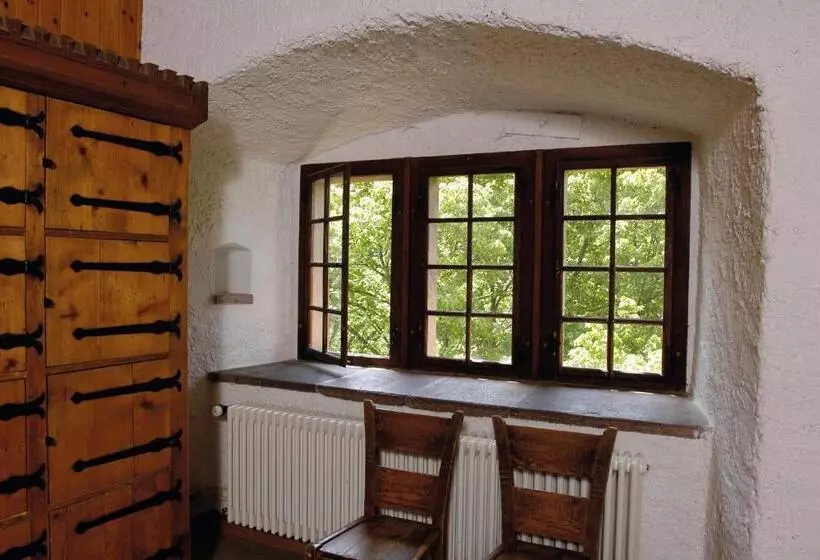 Mariastein Rotberg Youth Hostel